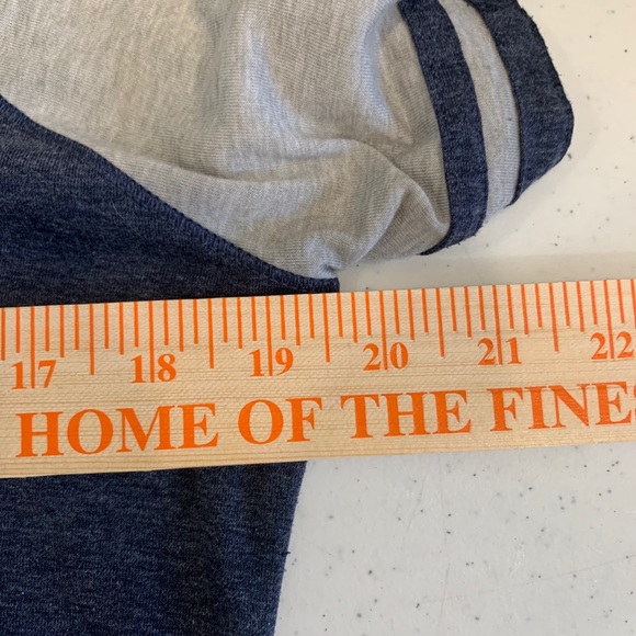 BUNDLE!  2 Reebok Tees! - Picture 4 of 11